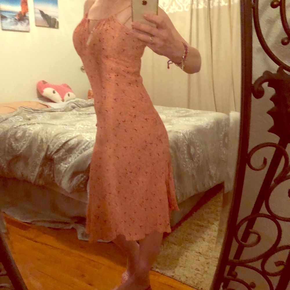 Flirty fun sundress.